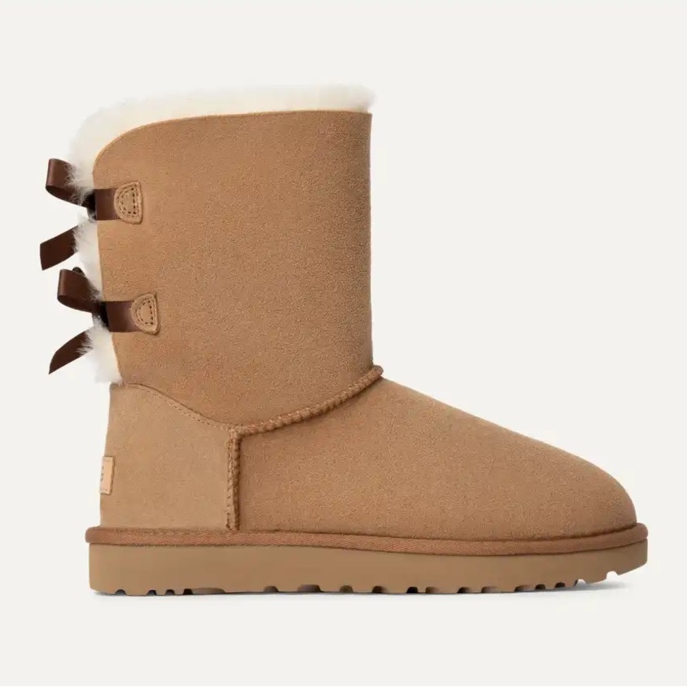 BNIB $275 UGG Women's Bailey Bow II Boots - Chestnut - Picture 4 of 12